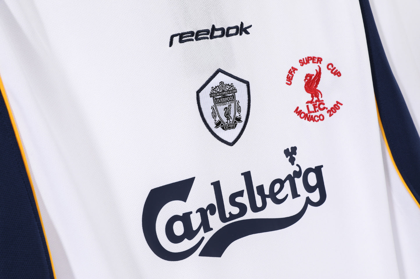 Liverpool 2001/02 Away Retro Shirt - Fan Version