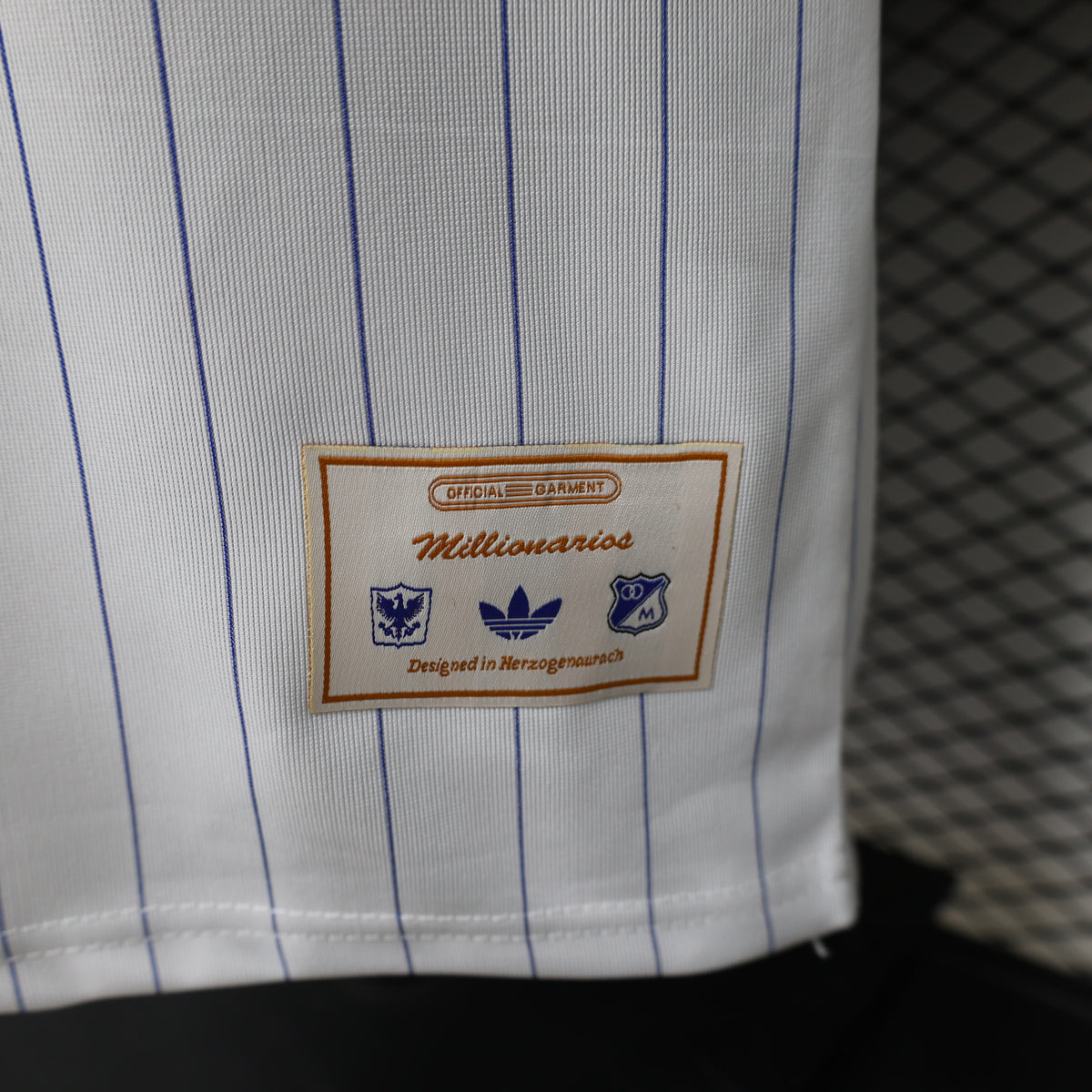 Millonarios 2026/27 Casual Retro Special Edition — Player Version