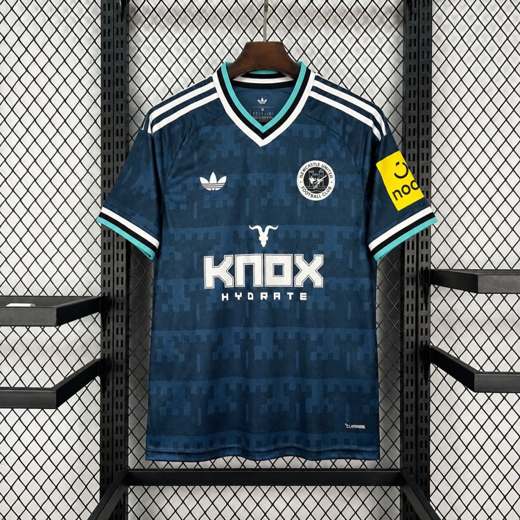 Newcastle United 2026/27 Away — Fan Version