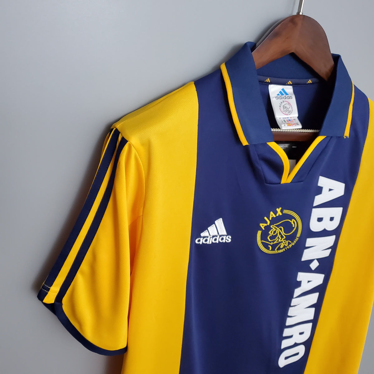 Ajax Retro 00/01 Away — Fan Version