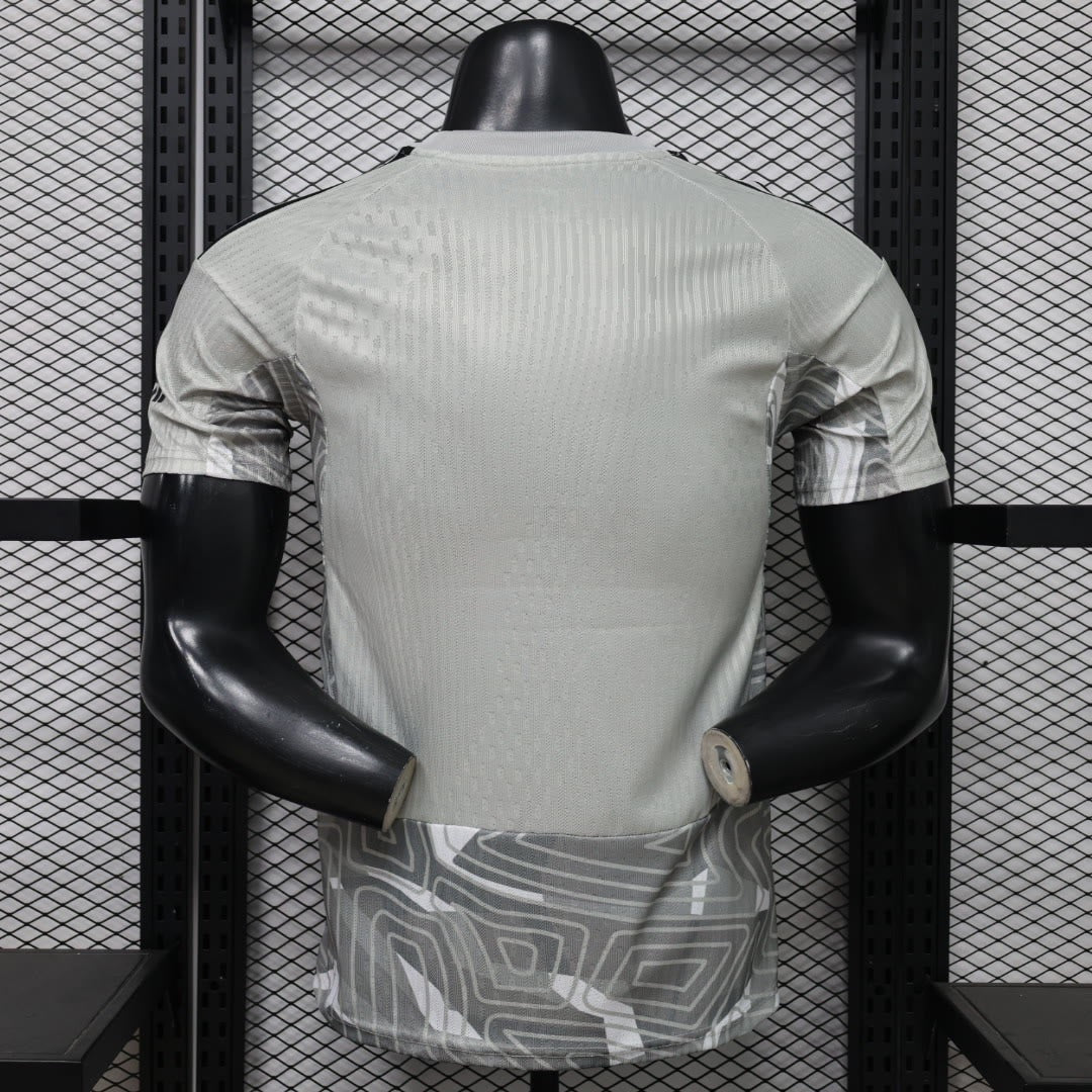 Arsenal 2026/27 Goalkeeper — Player Version