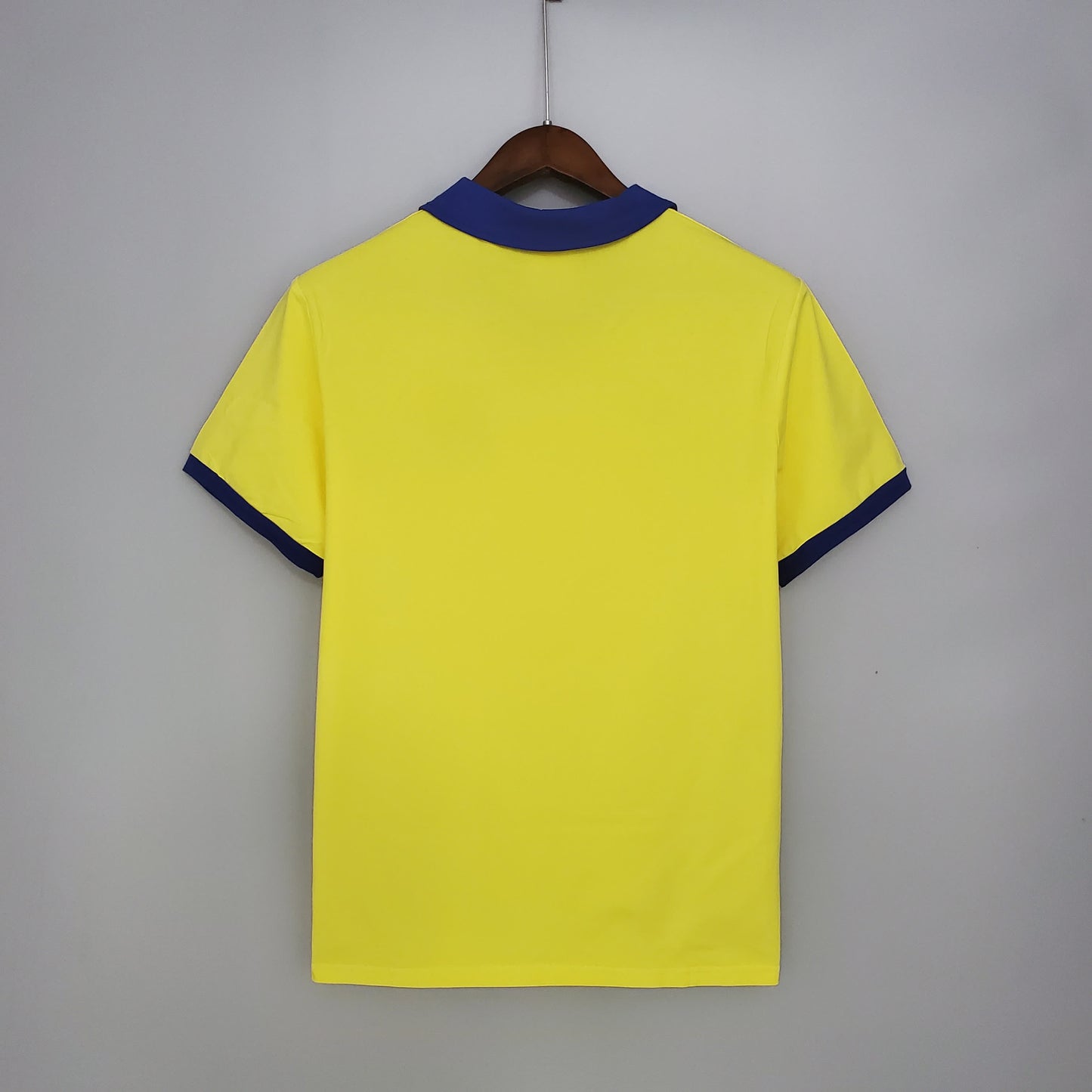Arsenal Away Retro Shirt - Fan Version