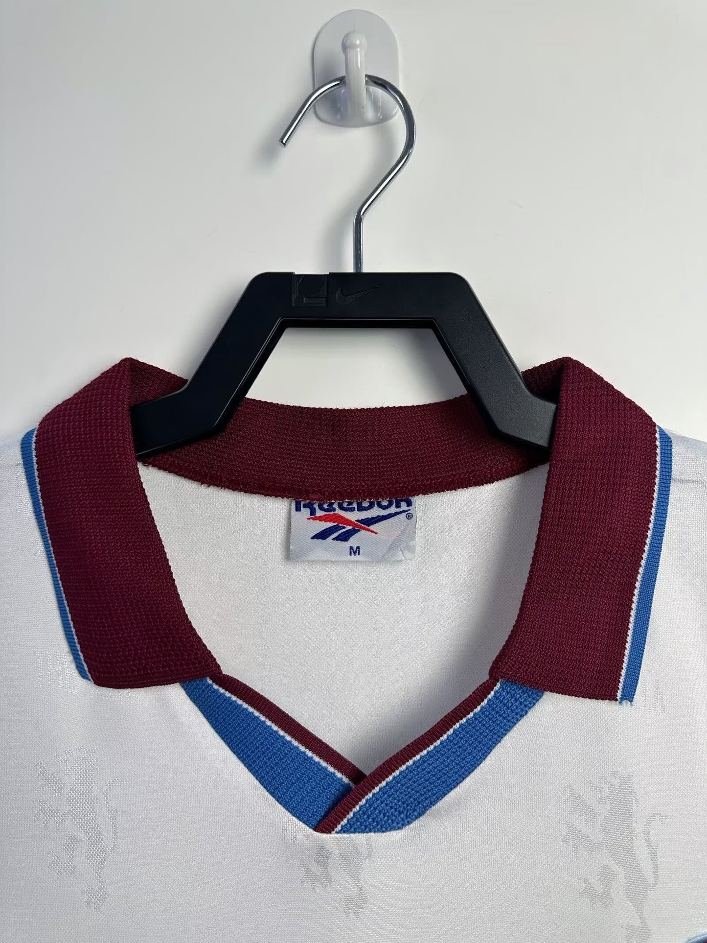 Aston Villa 1995/96 Away Retro Shirt - Fan Version