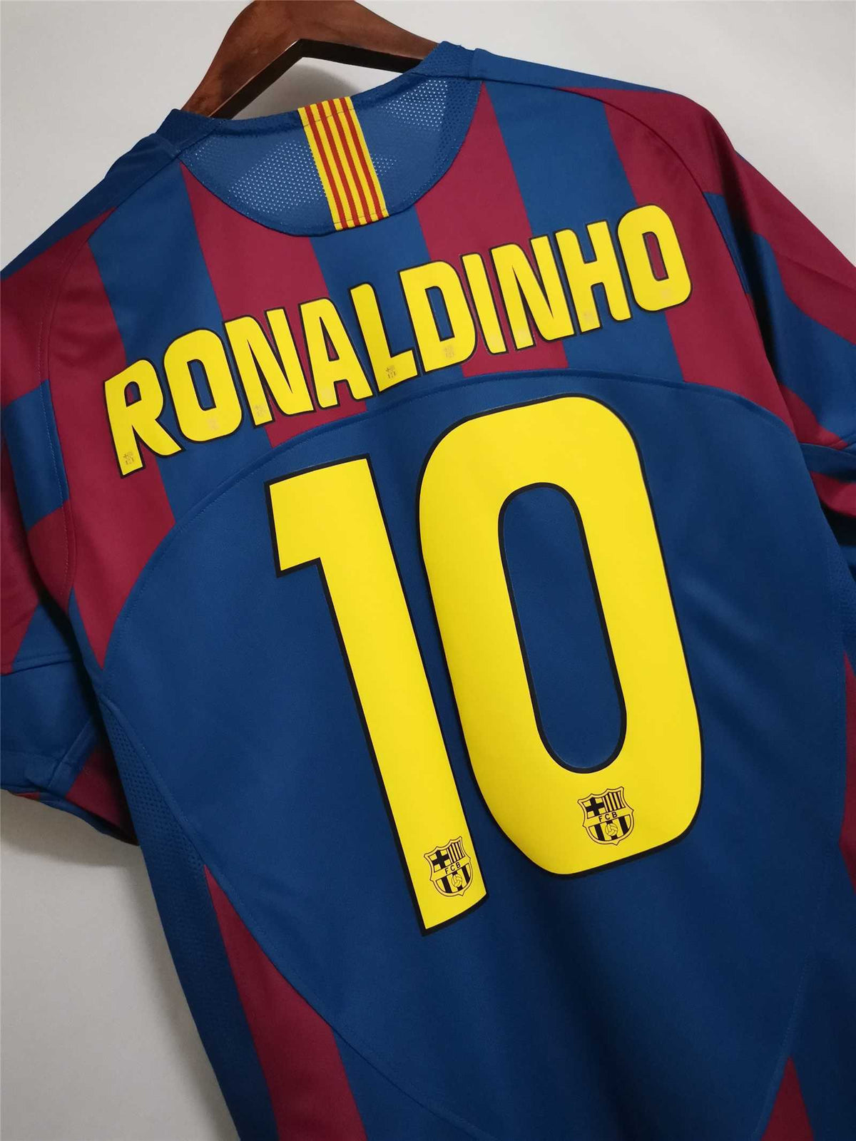 Barcelona Retro 05/06 UEFA Champions League Final Home Kit