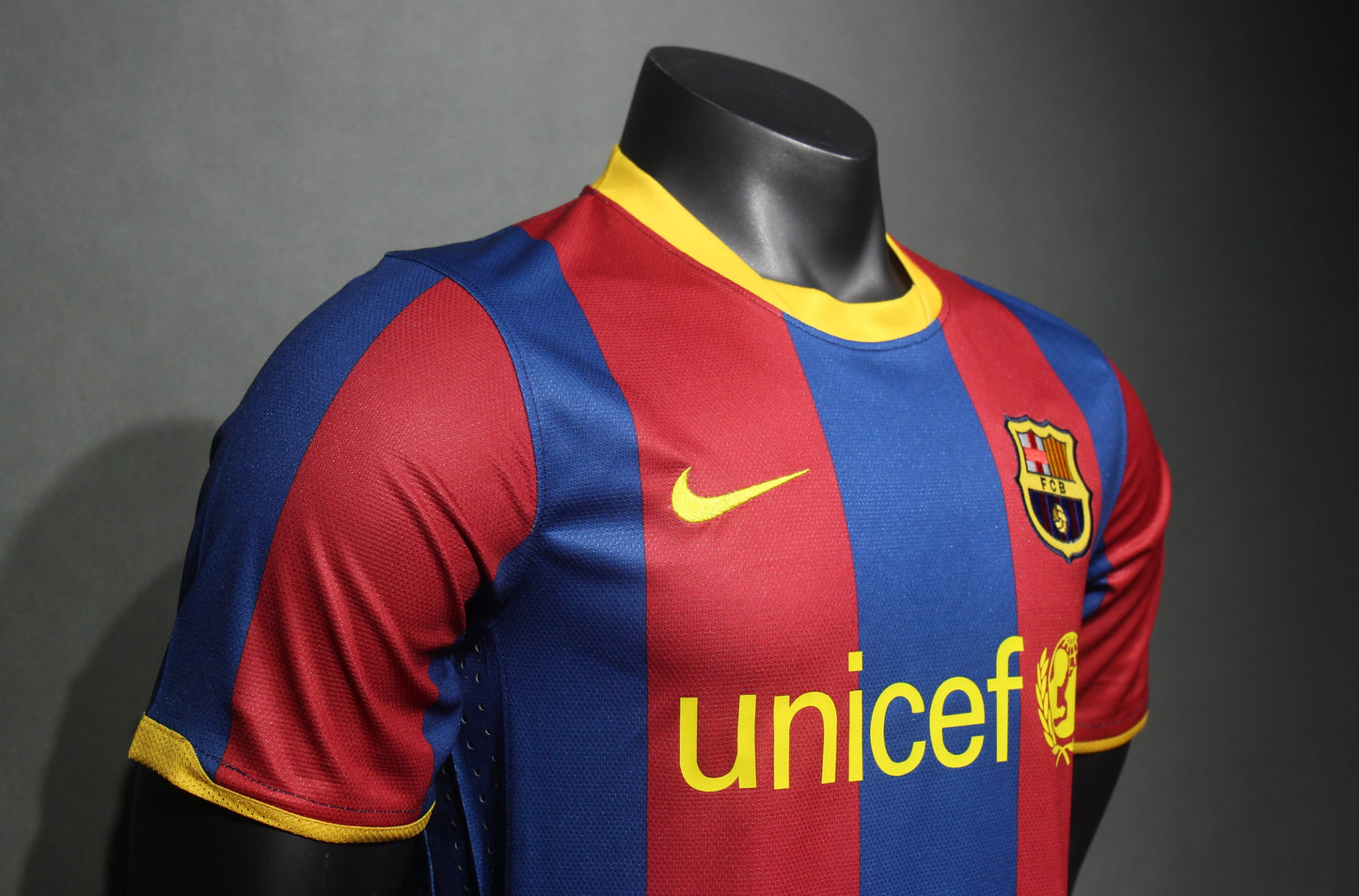 Barcelona 2010/11 Retro Home — Player Version