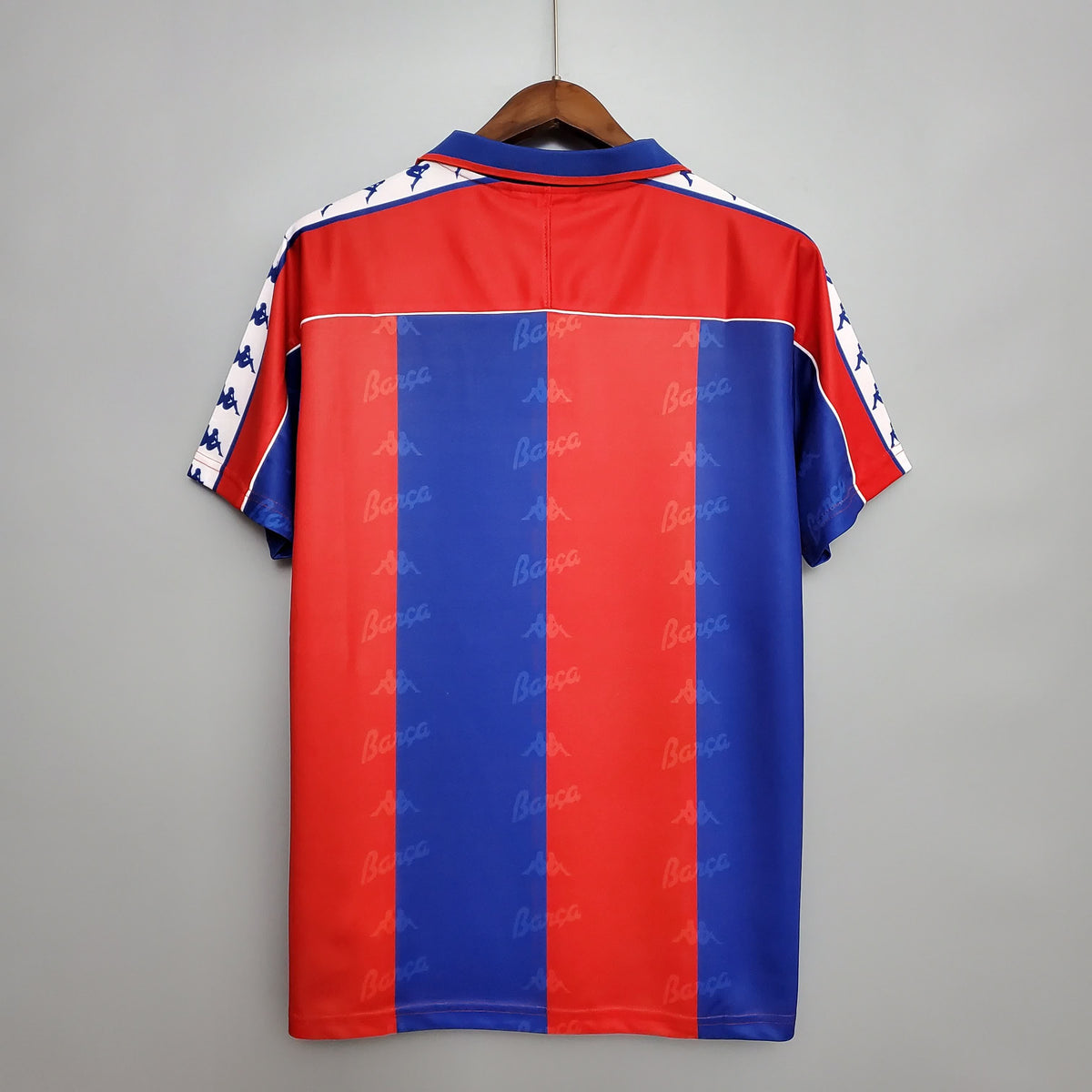 Barcelona Retro 92/95 Home Kit