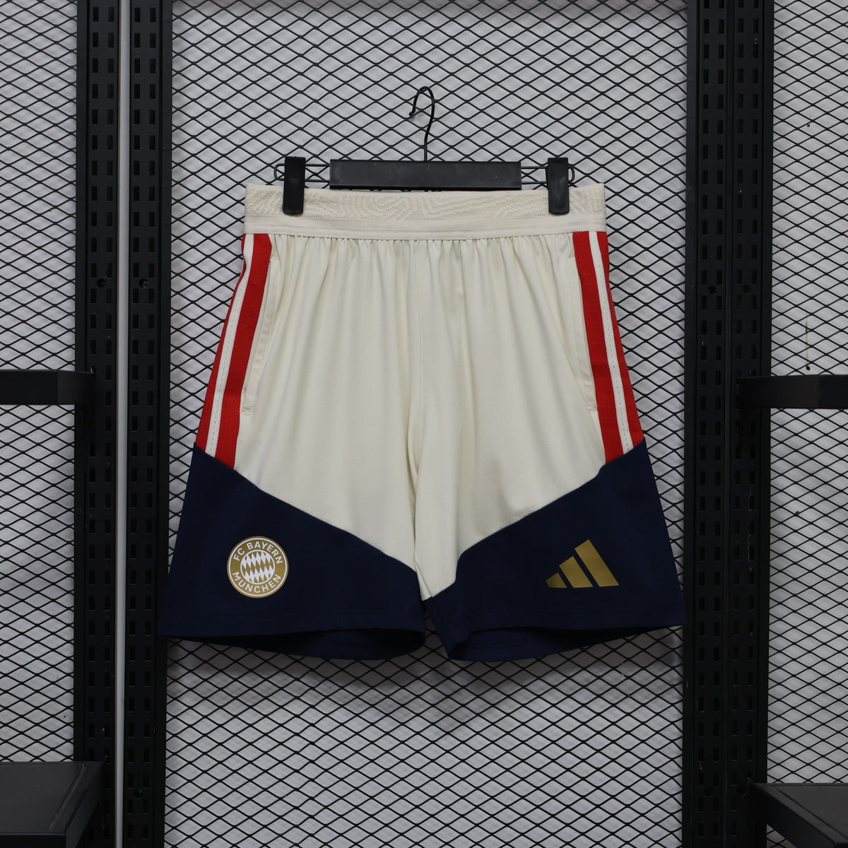 Bayern Munich 2026/27 Training Shorts (Beige) — Player Version