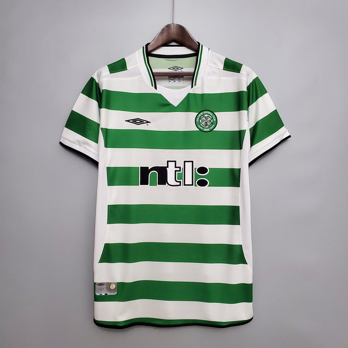 Celtic Retro 01/03 Home — Fan Version