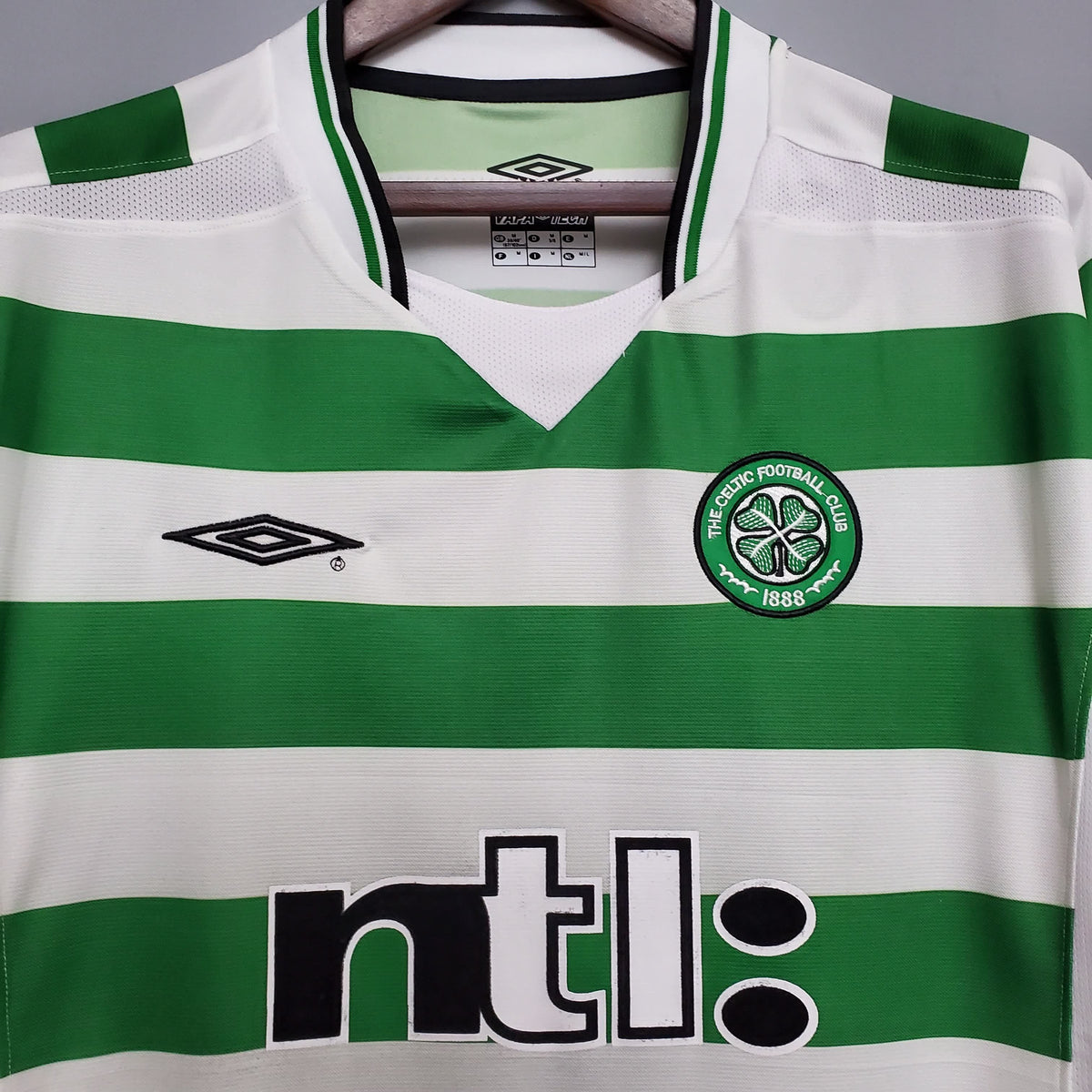 Celtic Retro 01/03 Home — Fan Version