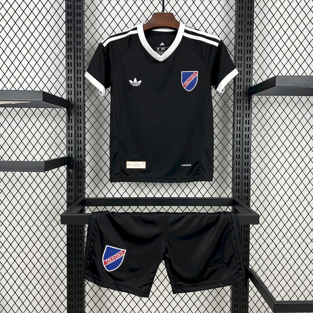 Colo-Colo 2025/26 100th Anniversary Black Special Edition — Kids Kit