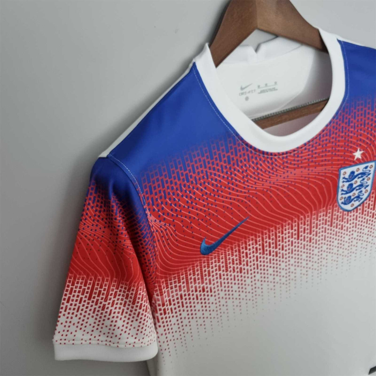 England 2018 Pre-Match Retro — Fan Version