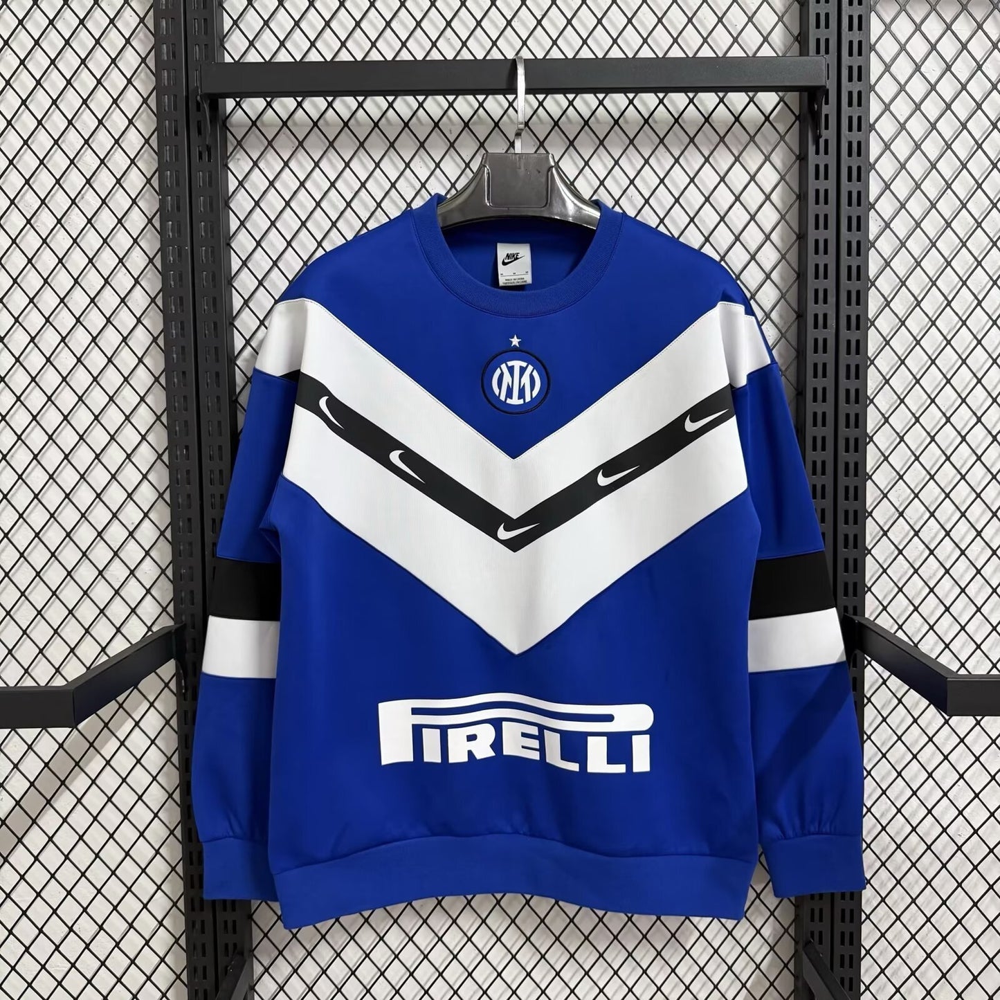 Inter Milan 2025/26 Hoodie — Fan Version (Alt)