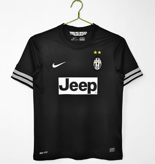 Juventus 2012/13 Away — Retro