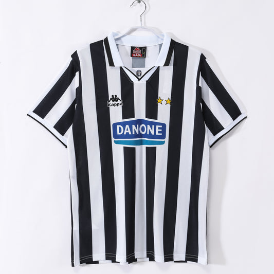 Juventus 1994/95 Home — Retro