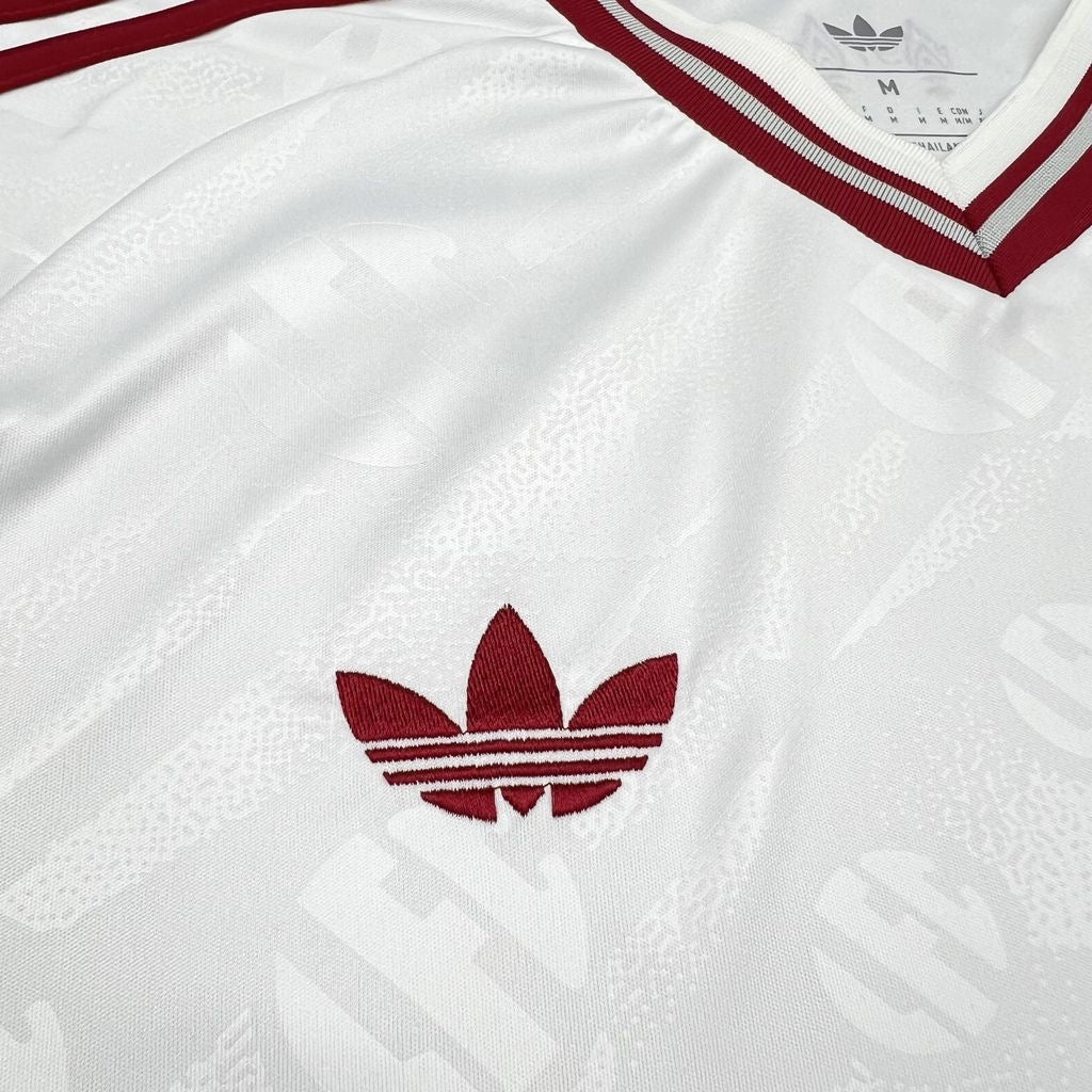 Liverpool 2026/27 Away — Player Version