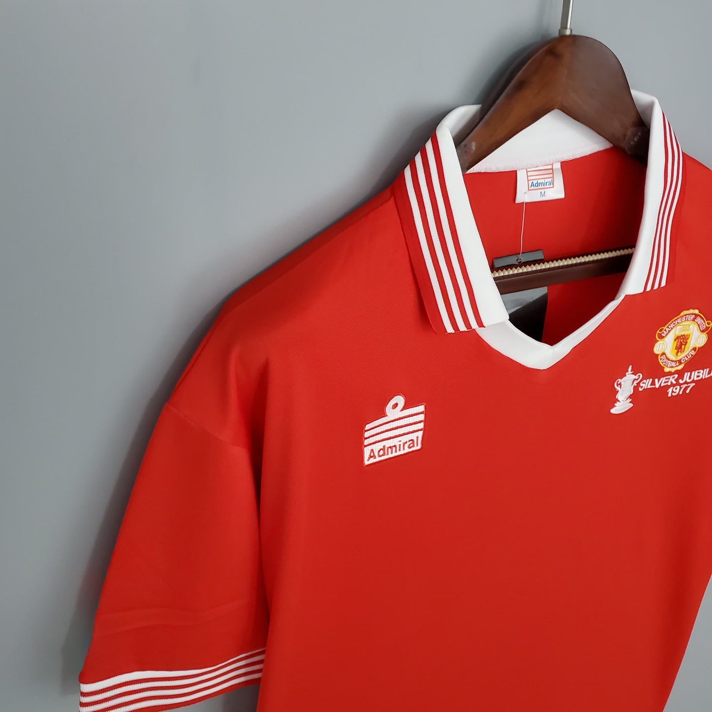 Manchester United 1977 Retro Home — Fan Version