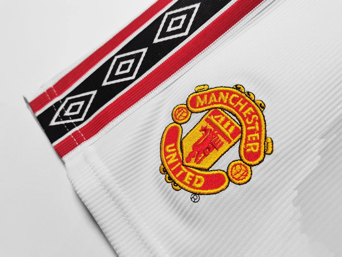 Manchester United 1998 Retro Shorts