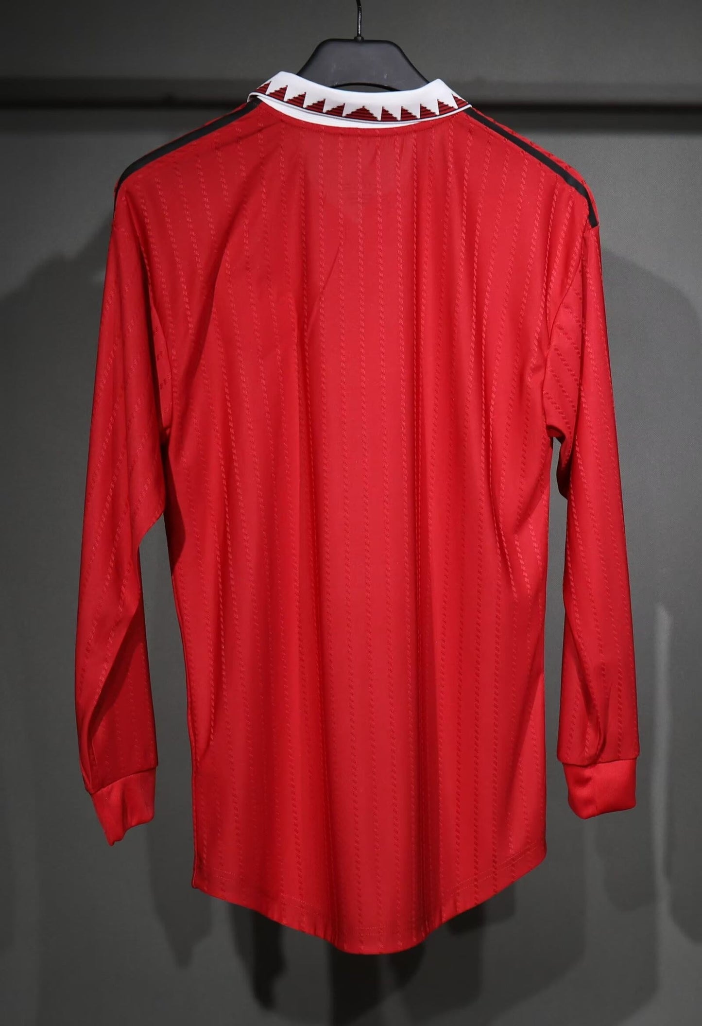 Manchester United 2022/23 Retro Home Long Sleeve — Fan Version