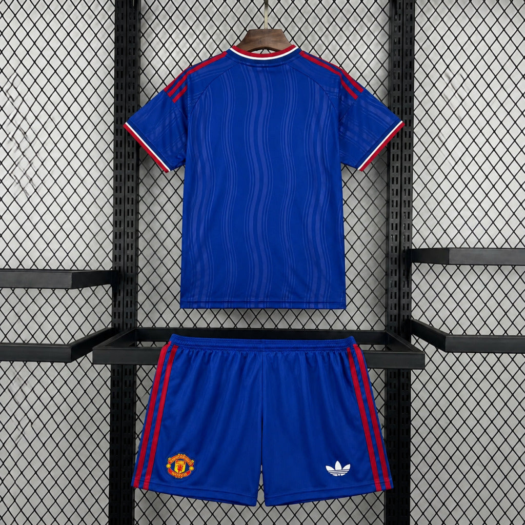 Manchester United 2026/27 Away — Kids Kit