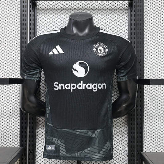 Manchester United 2026/27 Goalkeeper — Player Version