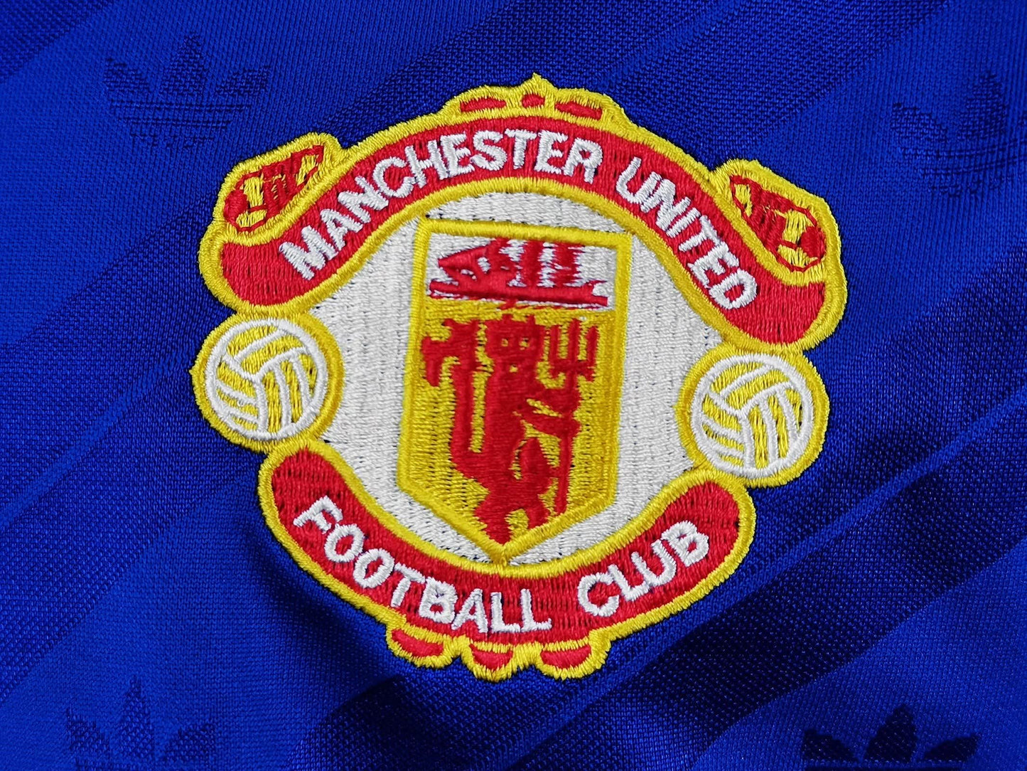 Manchester United 1986-88 Retro Third — Fan Version