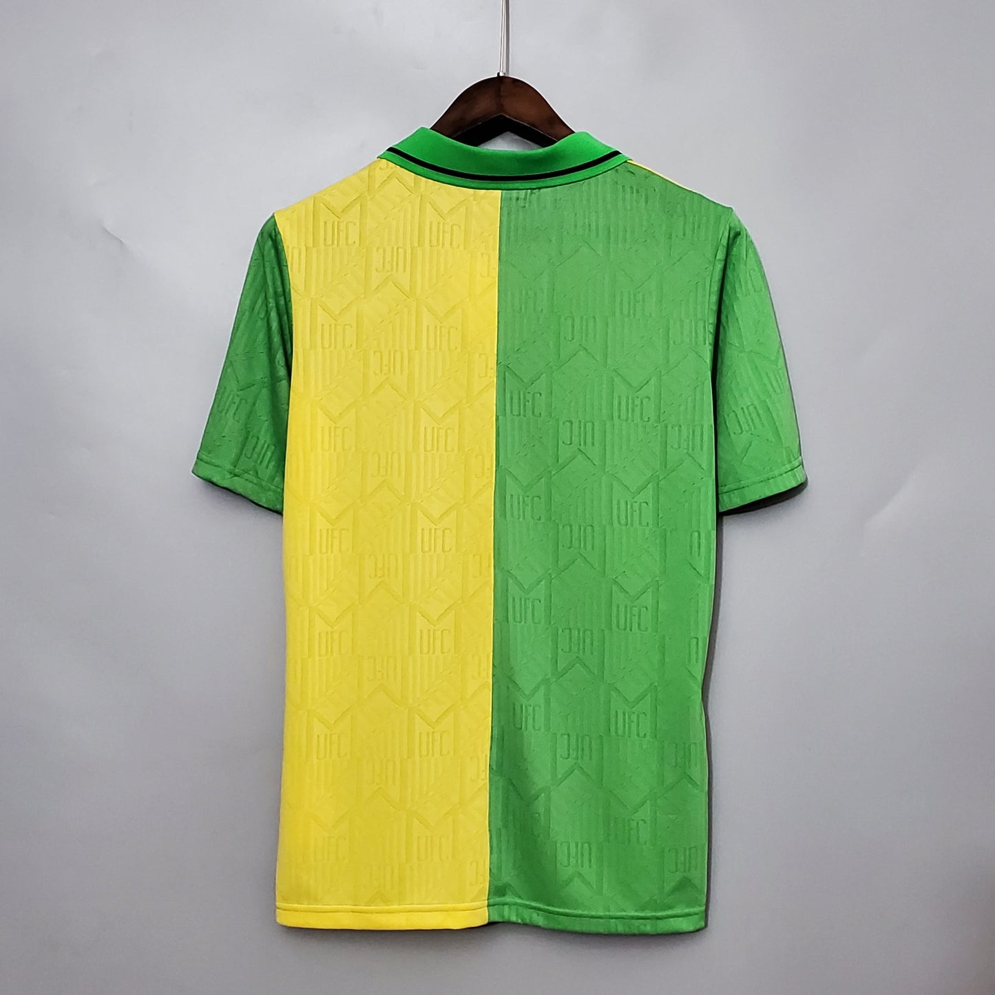 Manchester United 1992-94 Retro Away — Fan Version