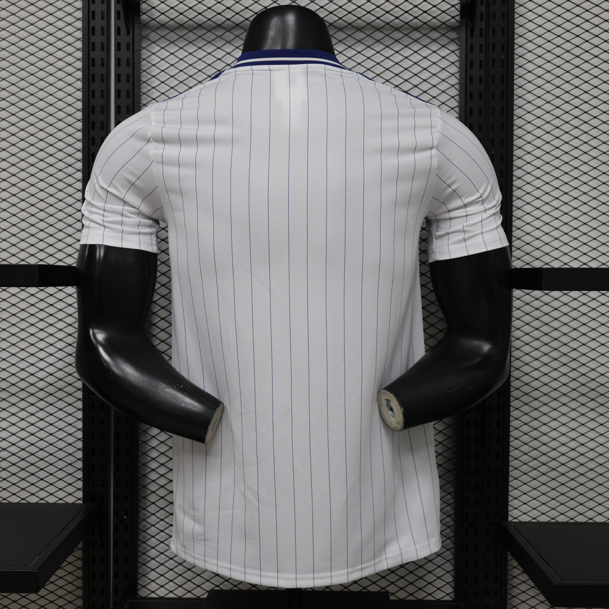 Millonarios 2026/27 Casual Retro Special Edition — Player Version