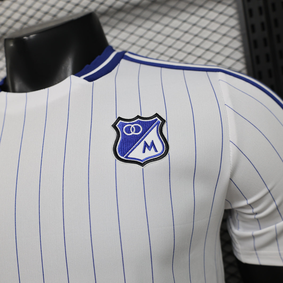 Millonarios 2026/27 Casual Retro Special Edition — Player Version