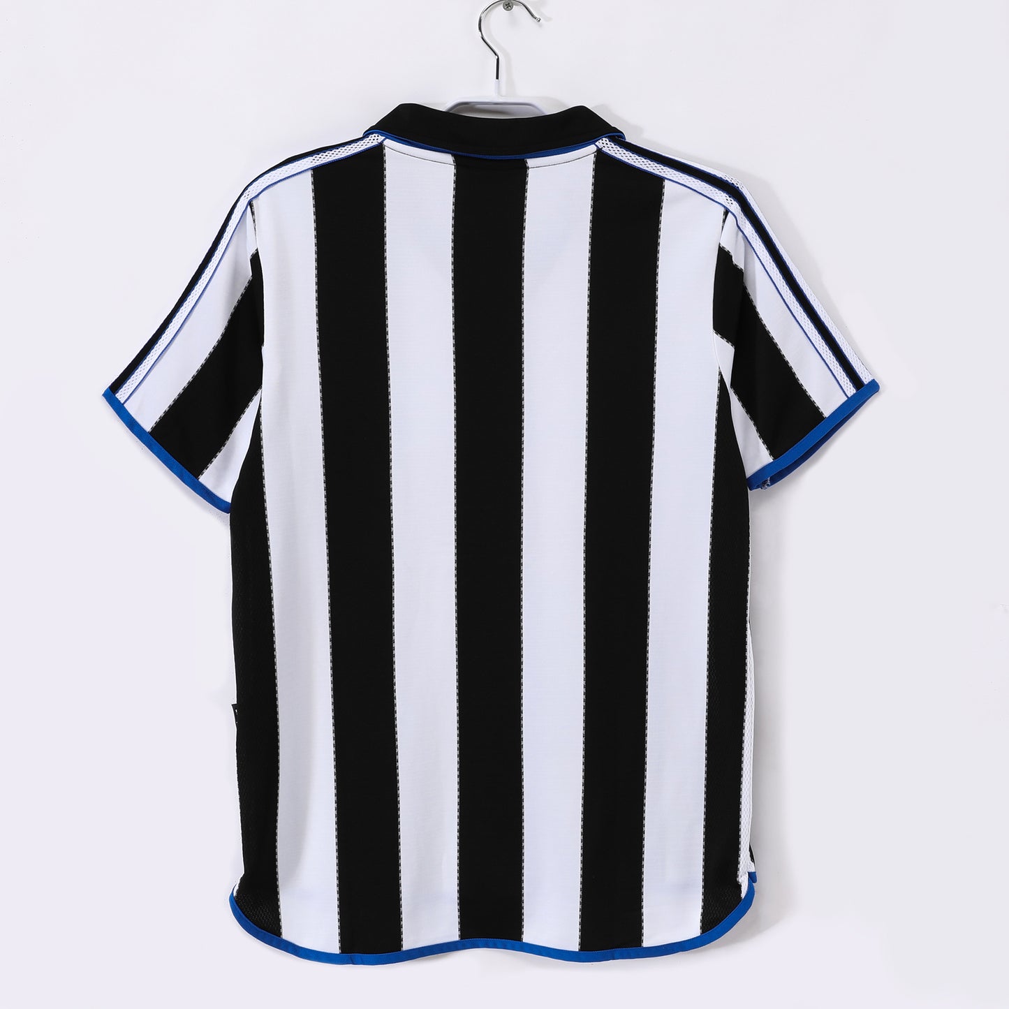 Newcastle United 2000/01 Home Retro Shirt - Fan Version