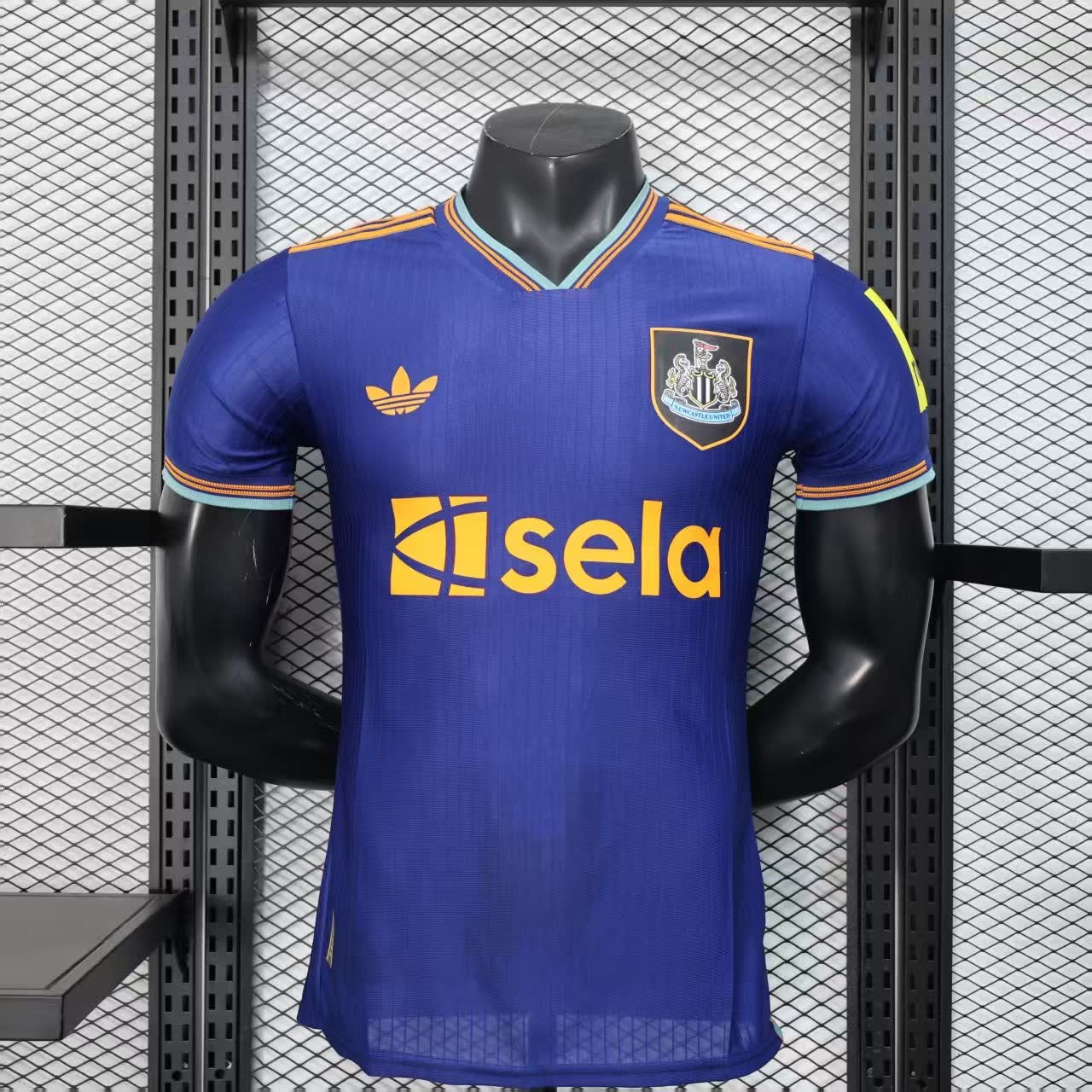 Newcastle United 2025/26 Third — Player Version