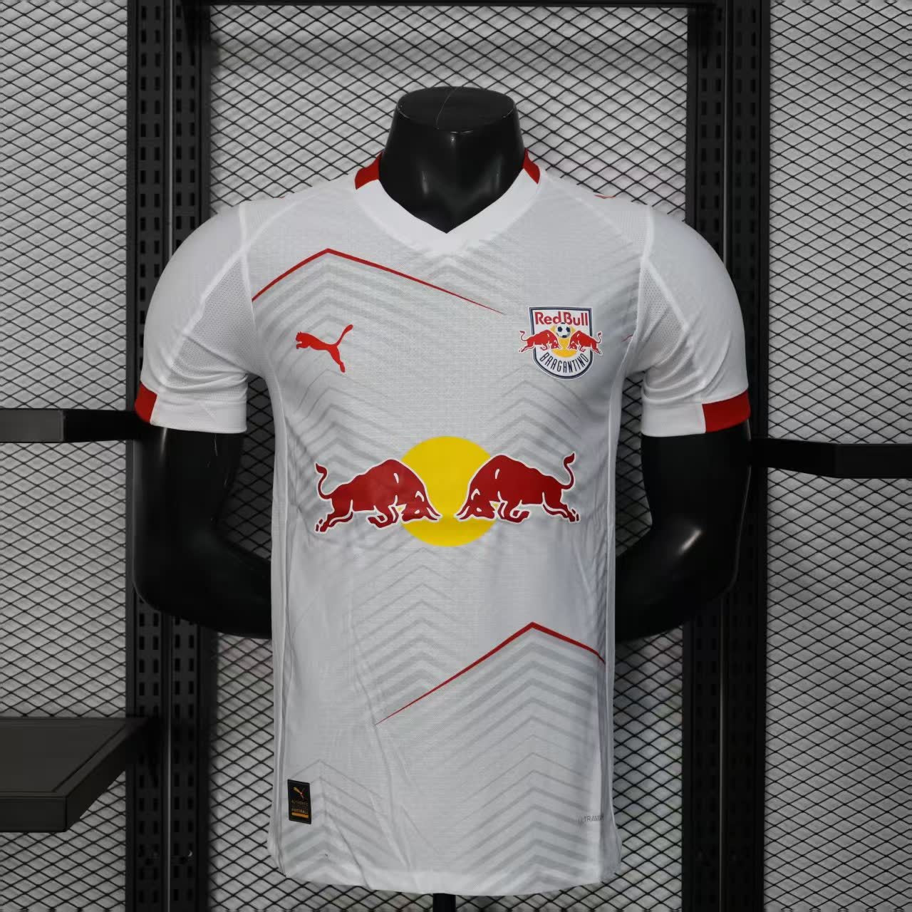 RB Leipzig 2025/26 Home — Player Version