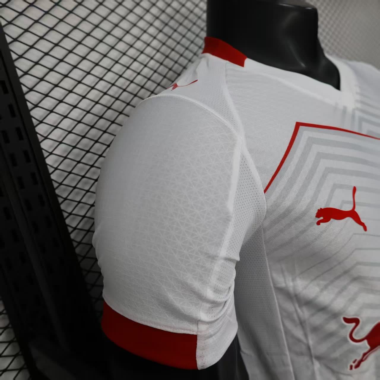 RB Leipzig 2025/26 Home — Player Version
