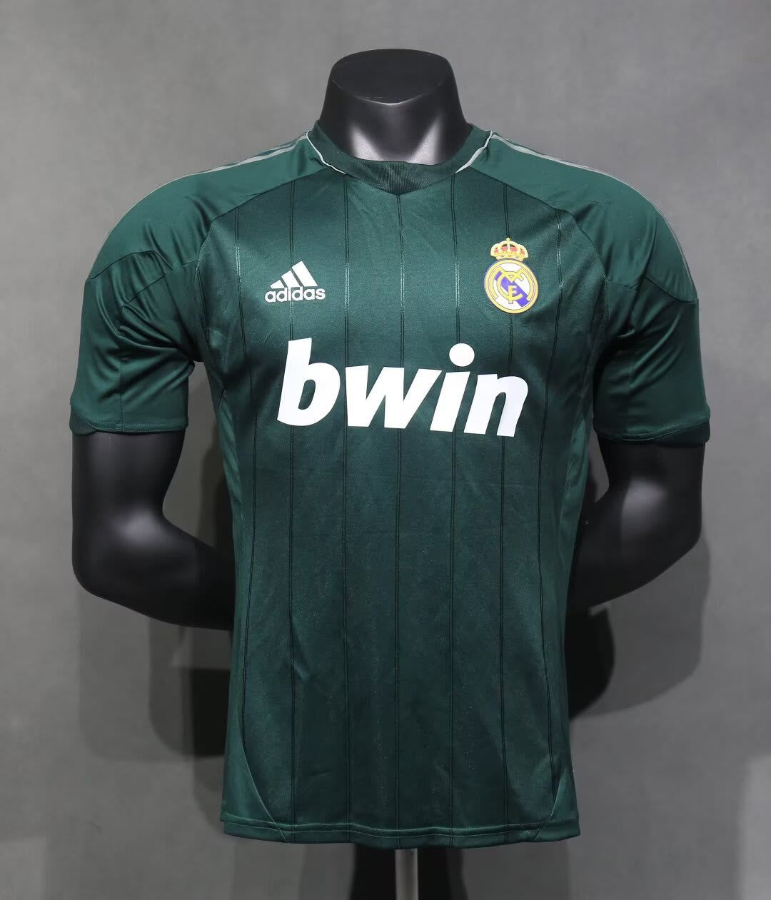 Real Madrid 2012/13 Retro Away Player Version