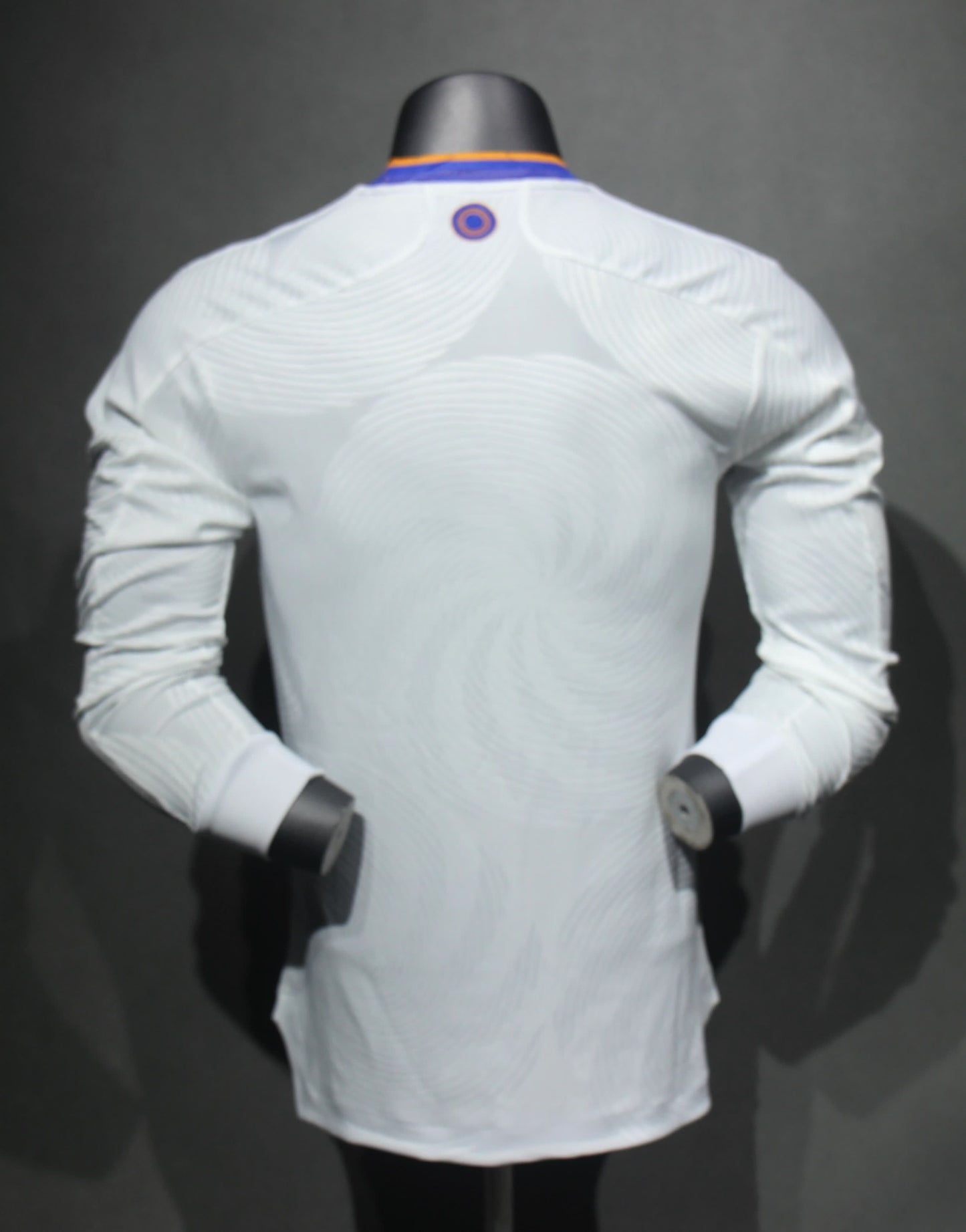 Real Madrid 2021/22 Retro Home Long Sleeve — Fan Version