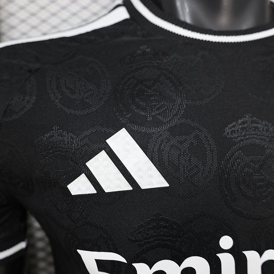 Real Madrid 26/27 Black Special Edition Player Version - detalhe