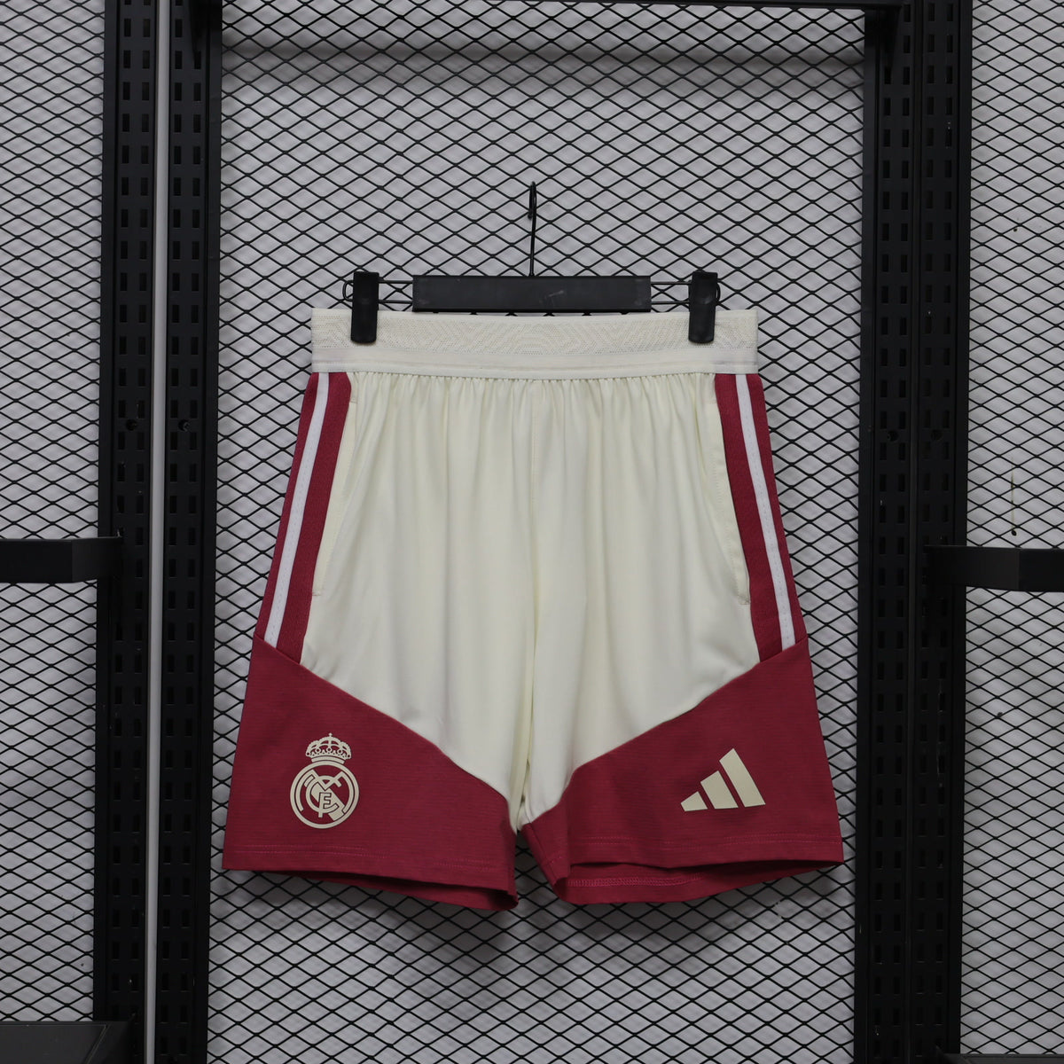 Real Madrid 2026/27 Training Shorts (Pink) — Player Version