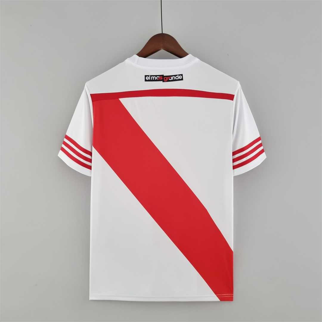 River Plate 2015/16 Home Retro — Fan Version