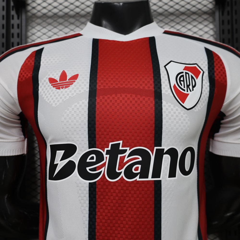 River Plate 2026/27 Away — Player Version