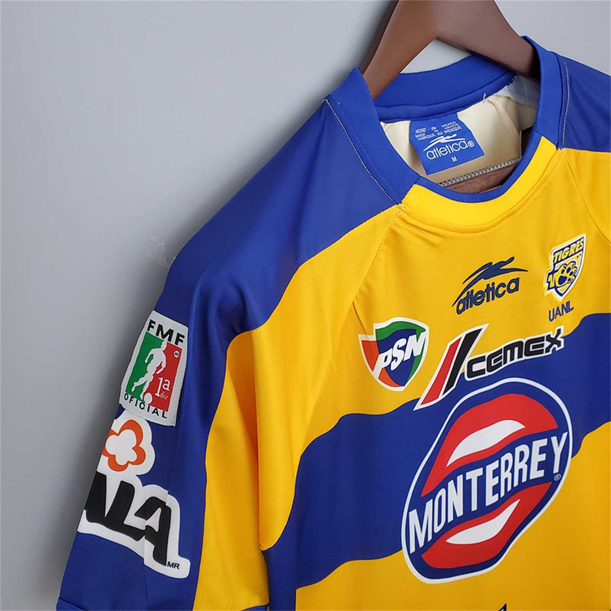 Tigres UANL 2001/02 Home Retro — Fan Version