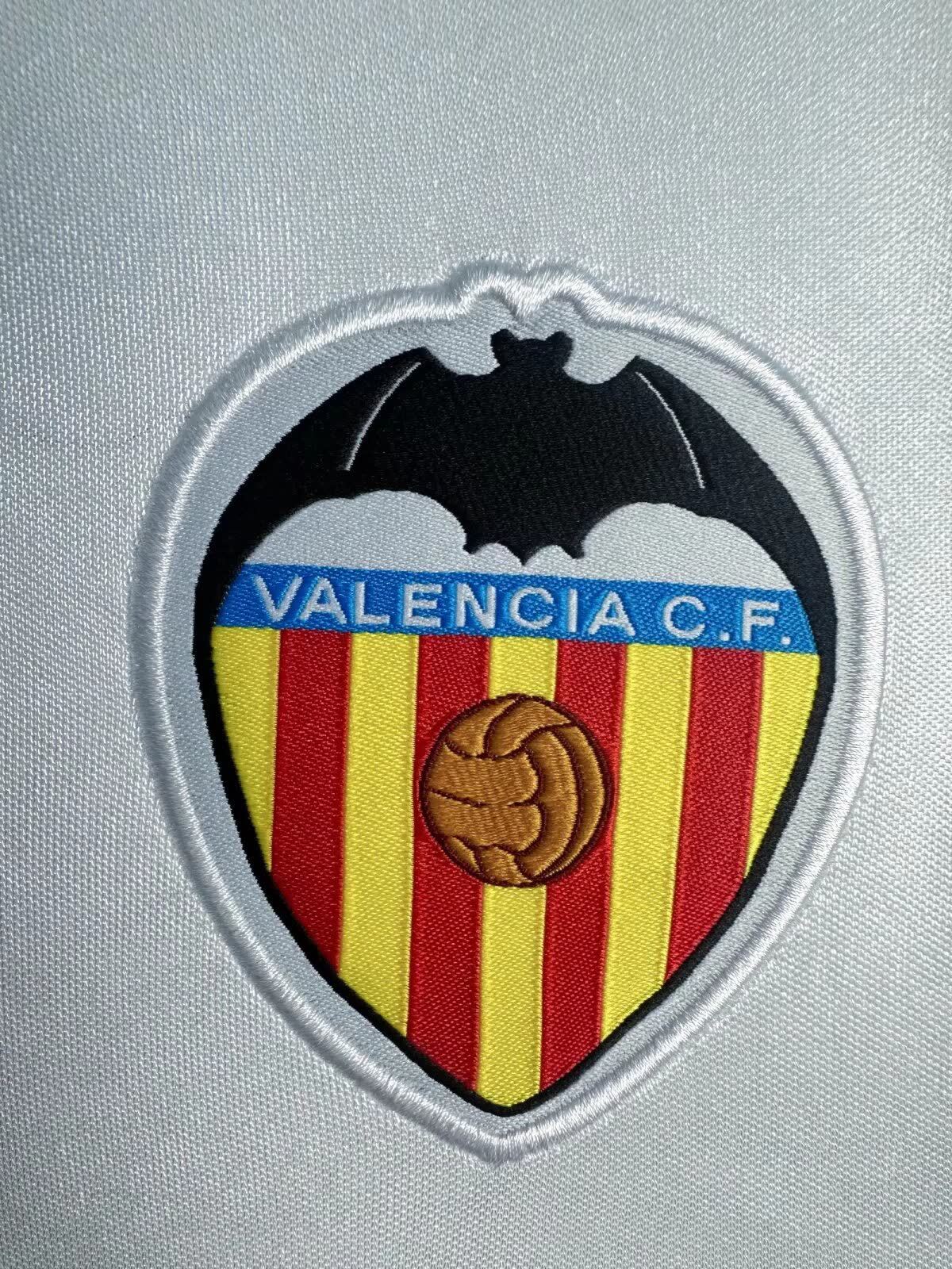 Valencia 2000/01 Retro Home — Fan Version