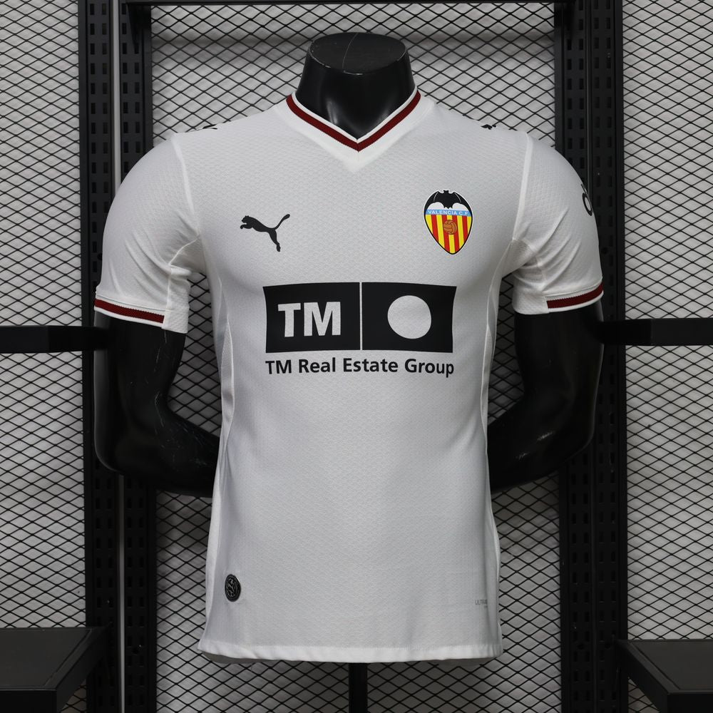 Valencia 2026/27 Home — Player Version