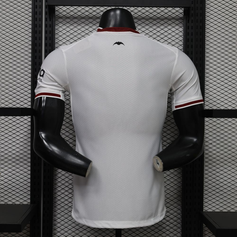 Valencia 2026/27 Home — Player Version