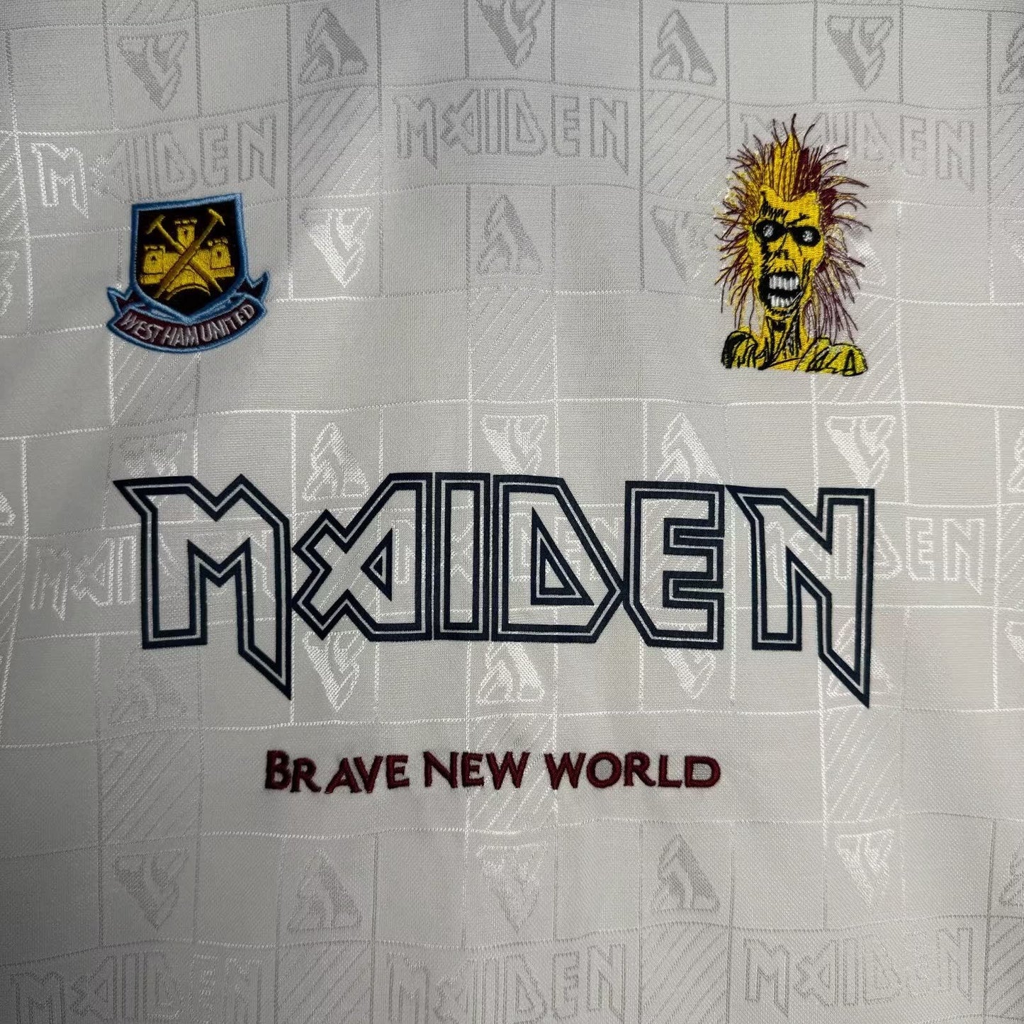 West Ham United 1999/2000 Away Retro Shirt - Fan Version